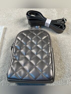 Crossbody Bag Quilted Metallic Double Zipper Pouch New